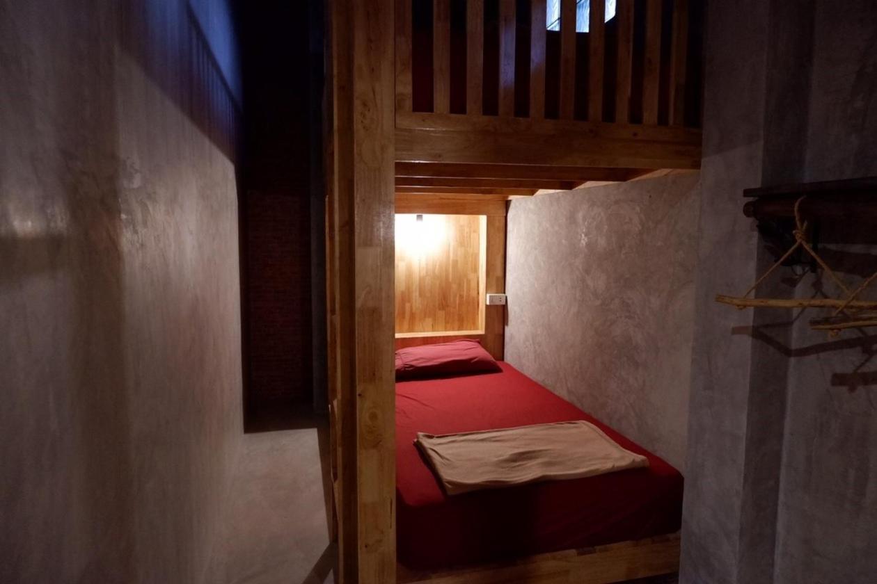 Bigboss Hostel Thong Sala Exterior foto